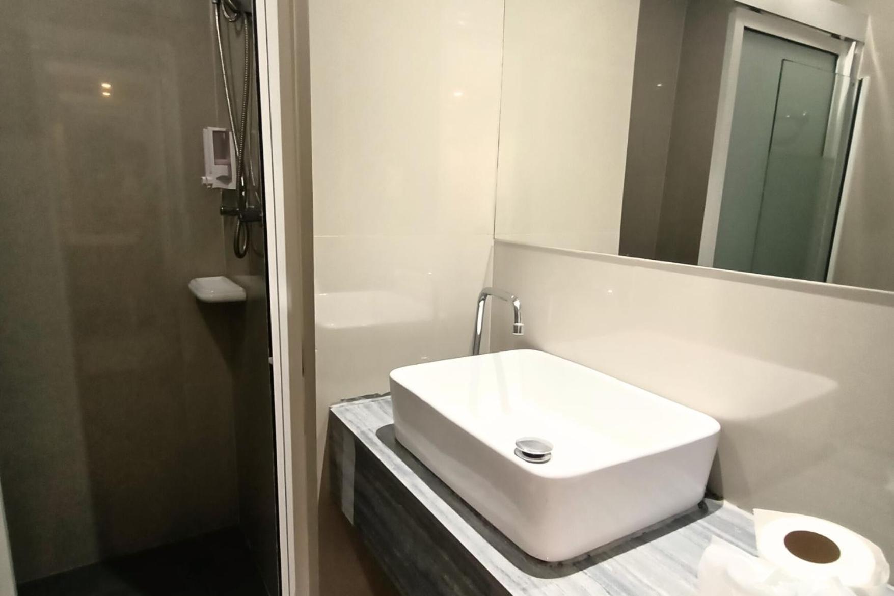 Km Hotel צ'יאנג מאי מראה חיצוני תמונה